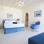 Villa On The Rocks W Hot Tub At Cavo Delos *