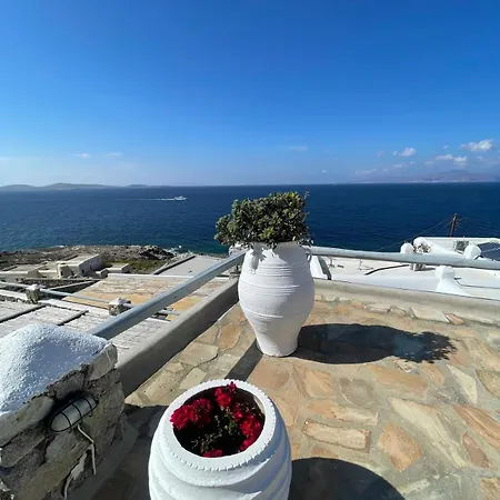 On The Rocks W Hot Tub At Cavo Delos Βίλα