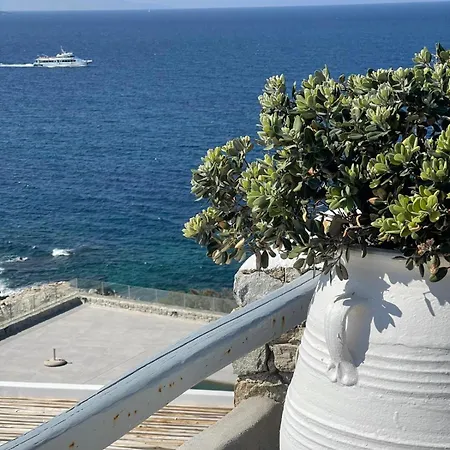 Βίλα On The Rocks W Hot Tub At Cavo Delos