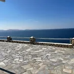 Вилла On The Rocks W Hot Tub At Cavo Delos Agios Ioannis Diakoftis