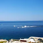 On The Rocks W Hot Tub At Cavo Delos Villa