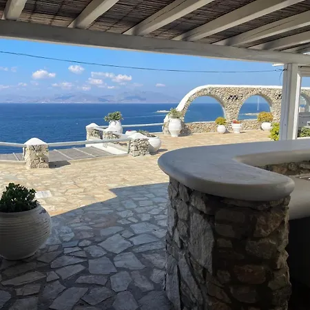 On The Rocks W Hot Tub At Cavo Delos فيلة Agios Ioannis Diakoftis