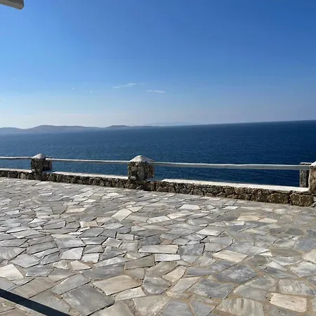 Villa On The Rocks W Hot Tub At Cavo Delos Agios Ioannis Diakoftis