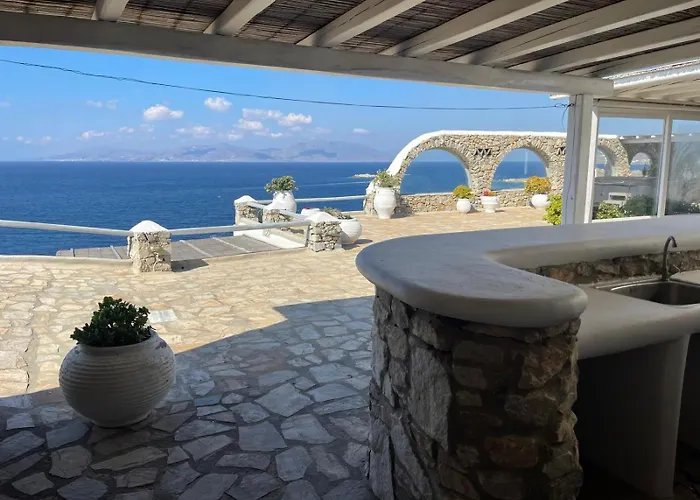 On The Rocks W Hot Tub At Cavo Delos فيلة Agios Ioannis Diakoftis